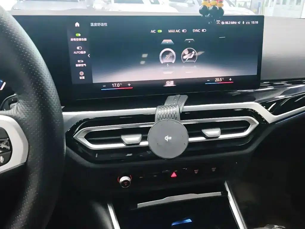 BMW i3 2022 eDrive 35L — миниатюра 13