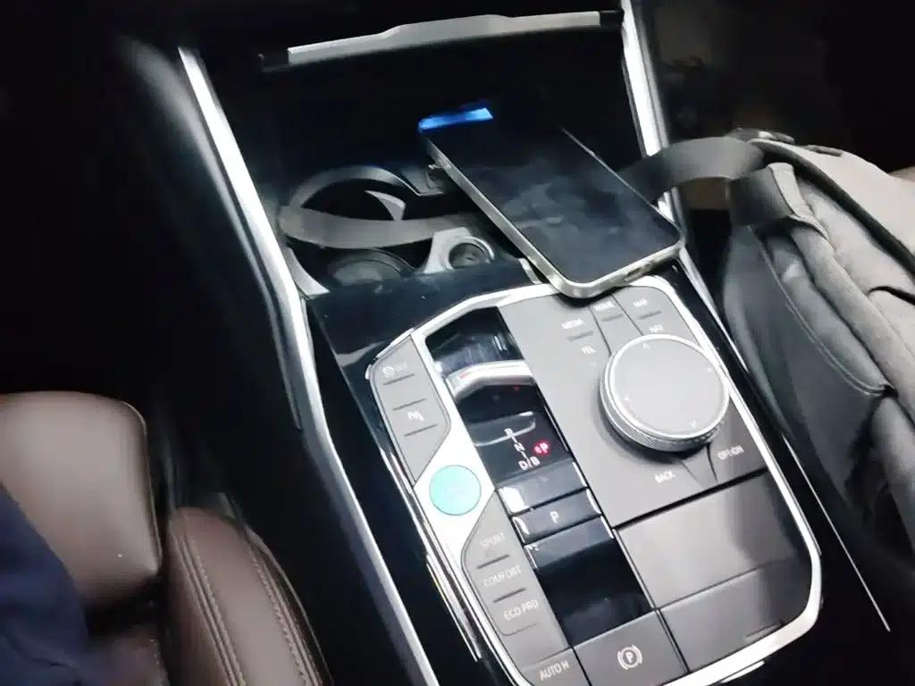 BMW i3 2022 eDrive 35L — миниатюра 14