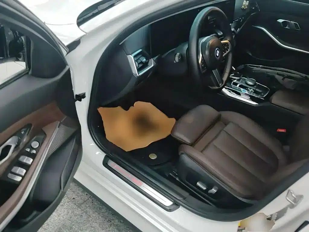 BMW i3 2022 eDrive 35L — миниатюра 16