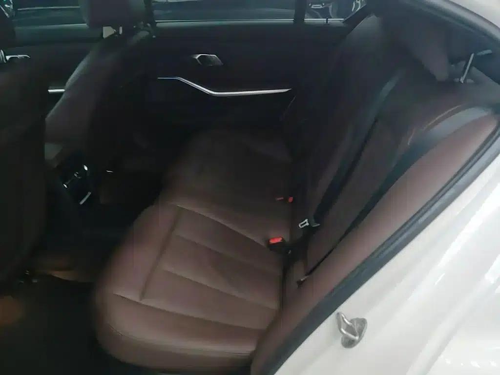 BMW i3 2022 eDrive 35L — миниатюра 17