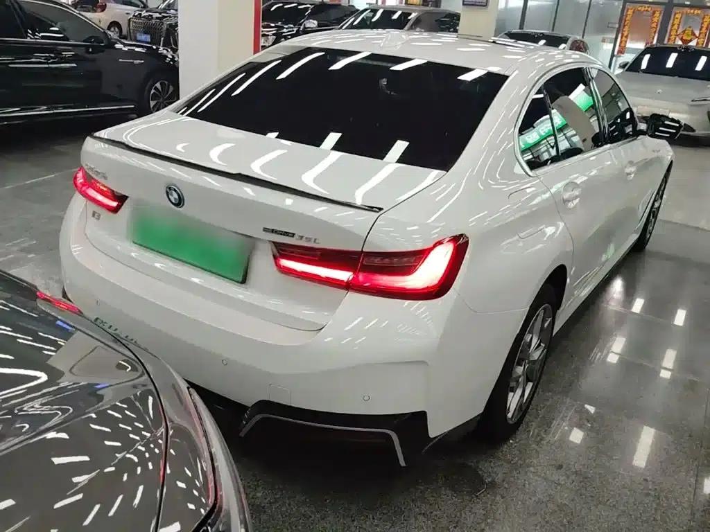 BMW i3 2022 eDrive 35L — миниатюра 7
