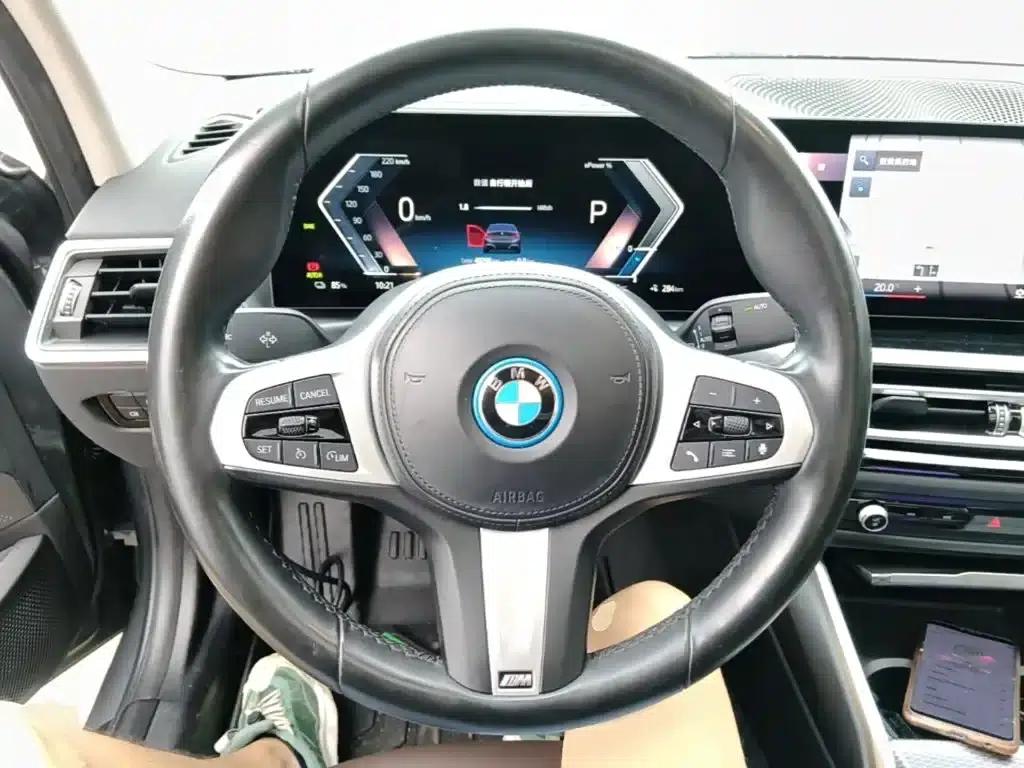 BMW i3 2022 eDrive 35L — миниатюра 11