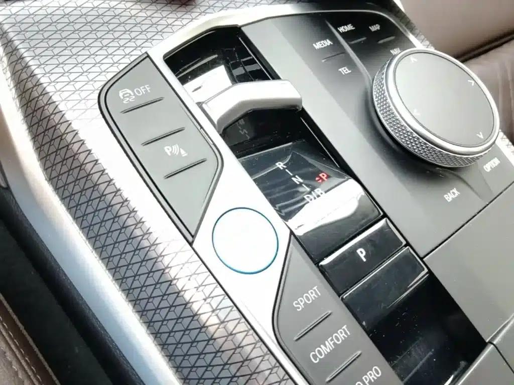 BMW i3 2022 eDrive 35L — миниатюра 14