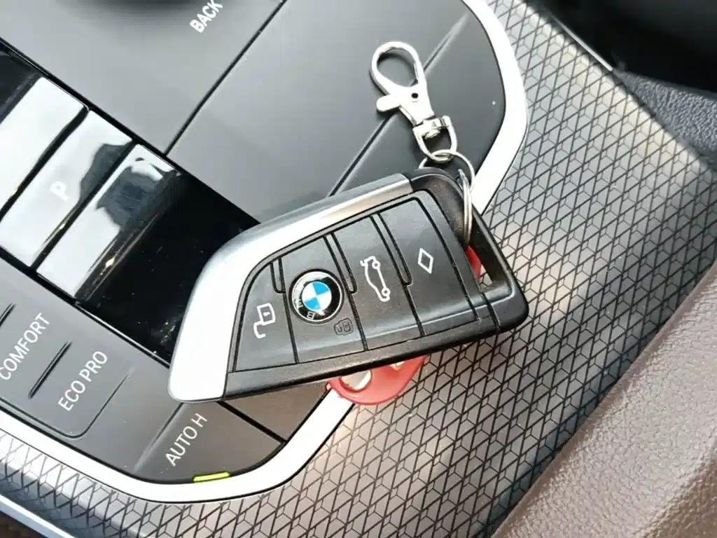 BMW i3 2022 eDrive 35L — миниатюра 9
