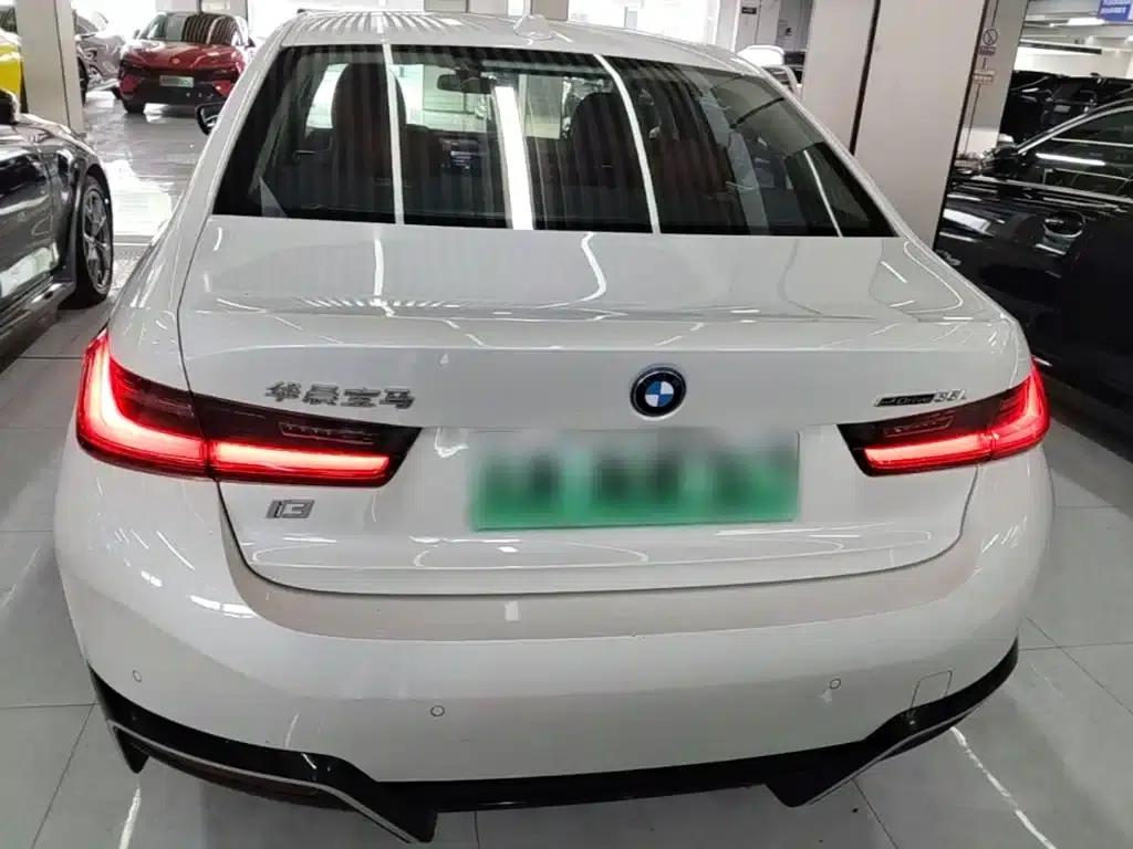 BMW i3 2022 eDrive 35L — миниатюра 6