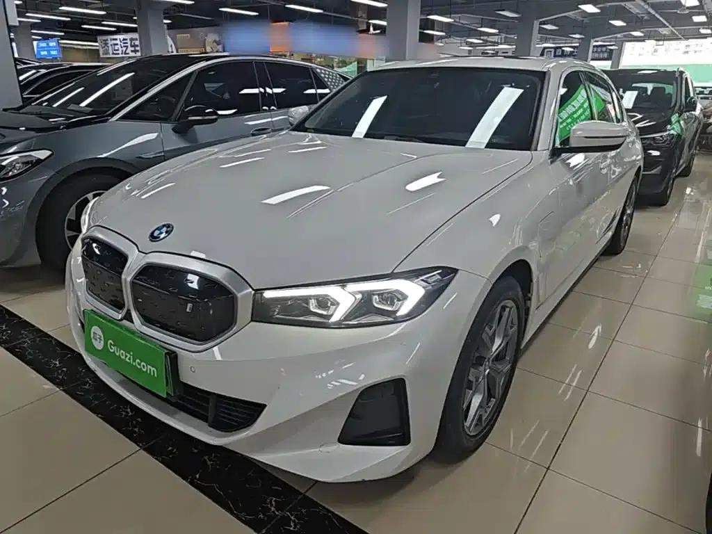 BMW i3 2024 eDrive 35L — миниатюра 1