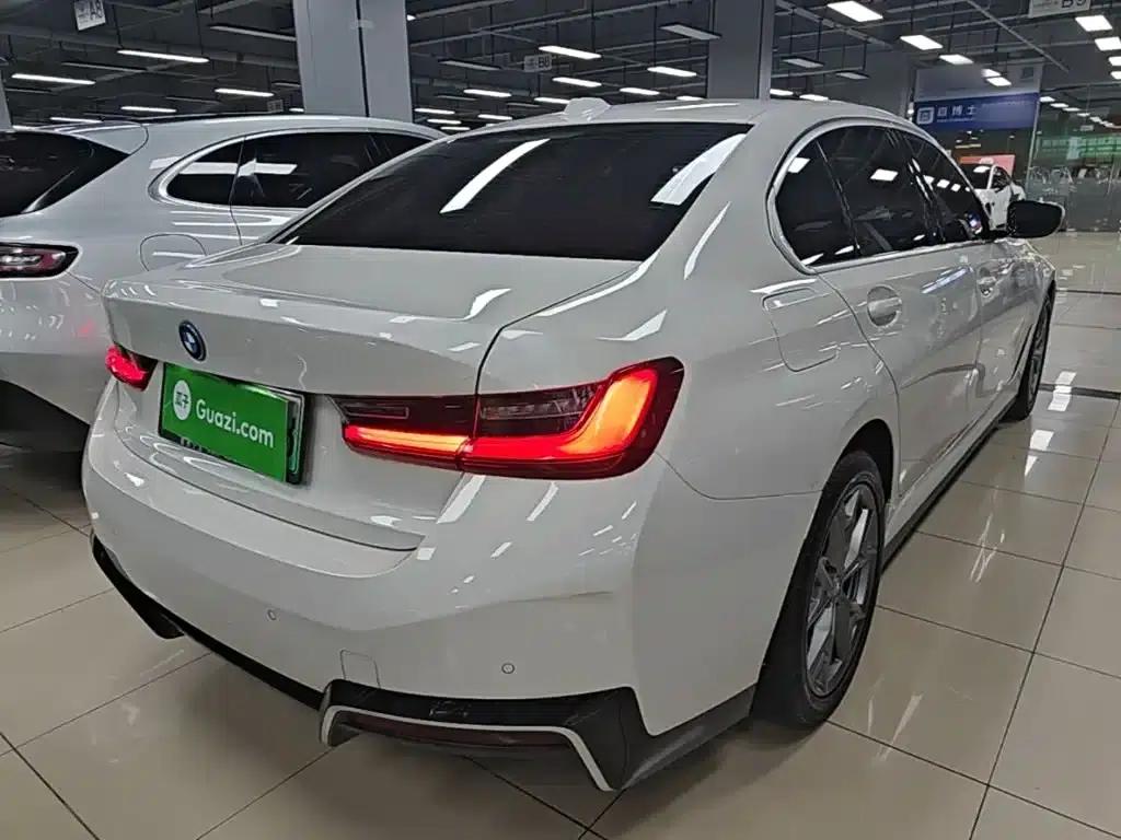BMW i3 2024 eDrive 35L — миниатюра 7