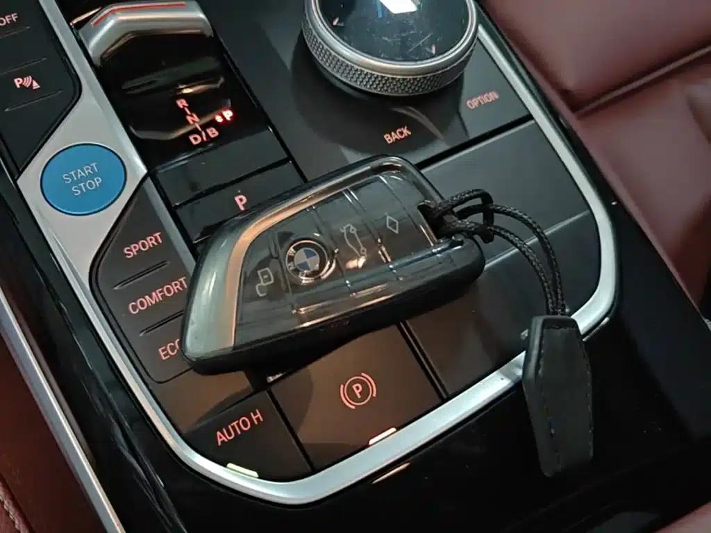 BMW i3 2024 eDrive 35L — миниатюра 9