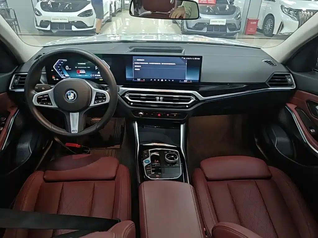 BMW i3 2024 eDrive 35L — миниатюра 10
