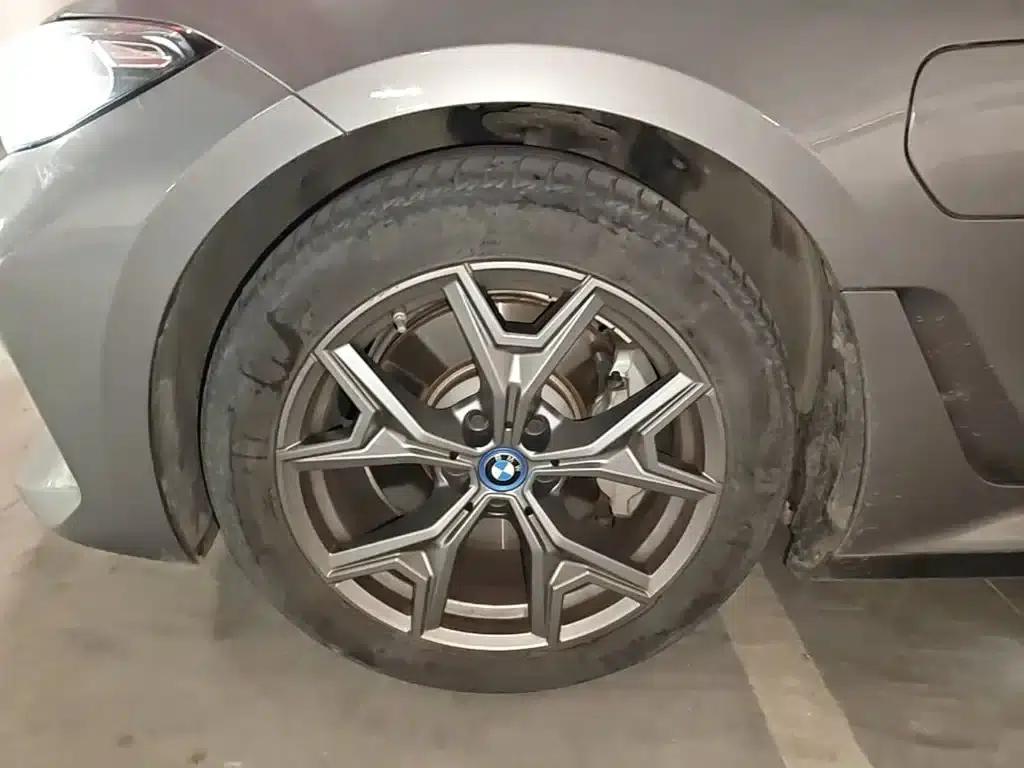 BMW i3 2022 eDrive 35L — миниатюра 23
