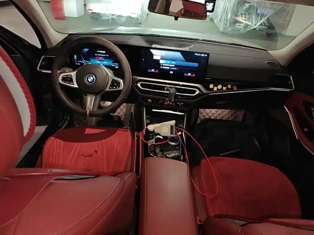 BMW i3 2022 eDrive 35L — миниатюра 10