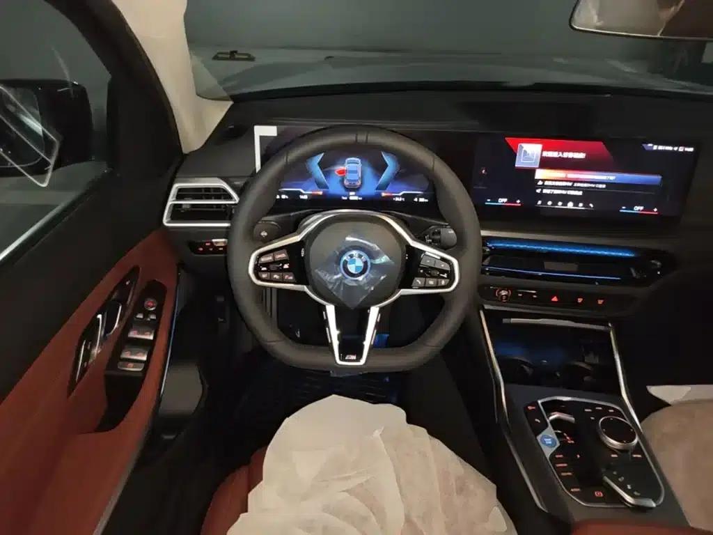 BMW i3 2026 eDrive 35L — миниатюра 11