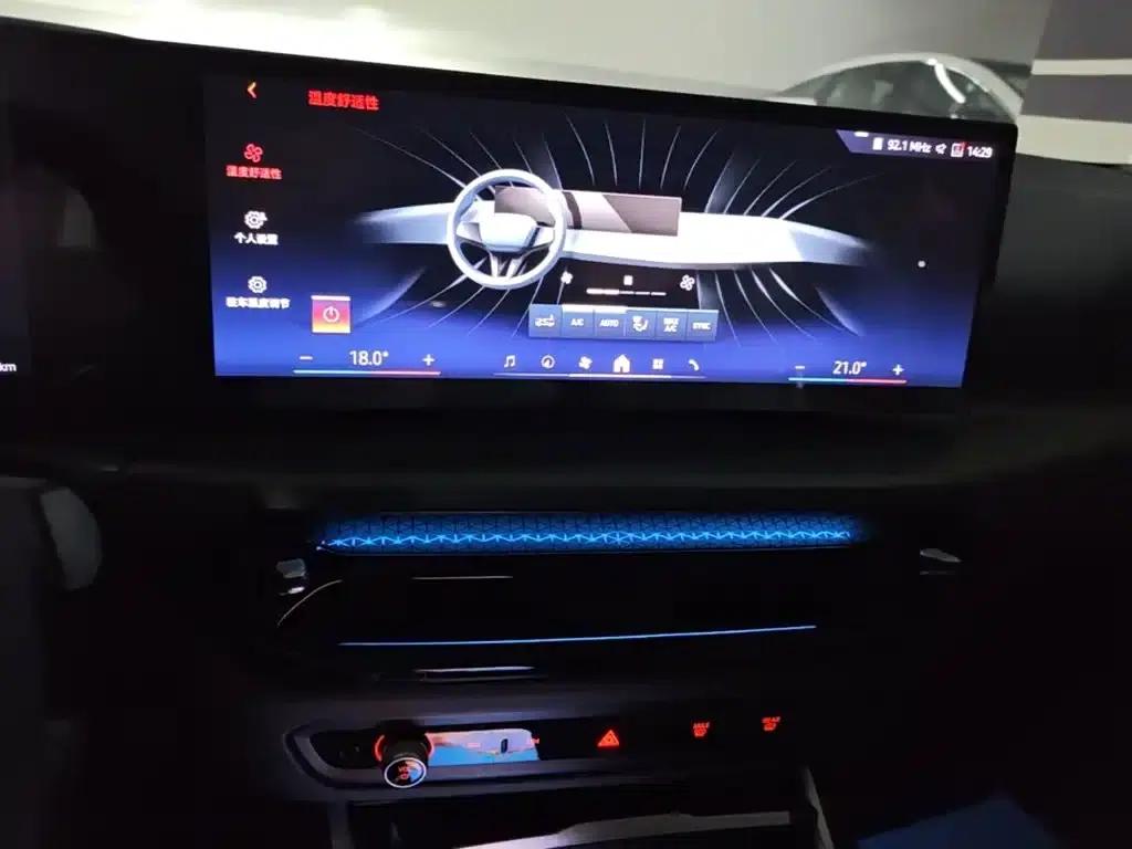 BMW i3 2026 eDrive 35L — миниатюра 13
