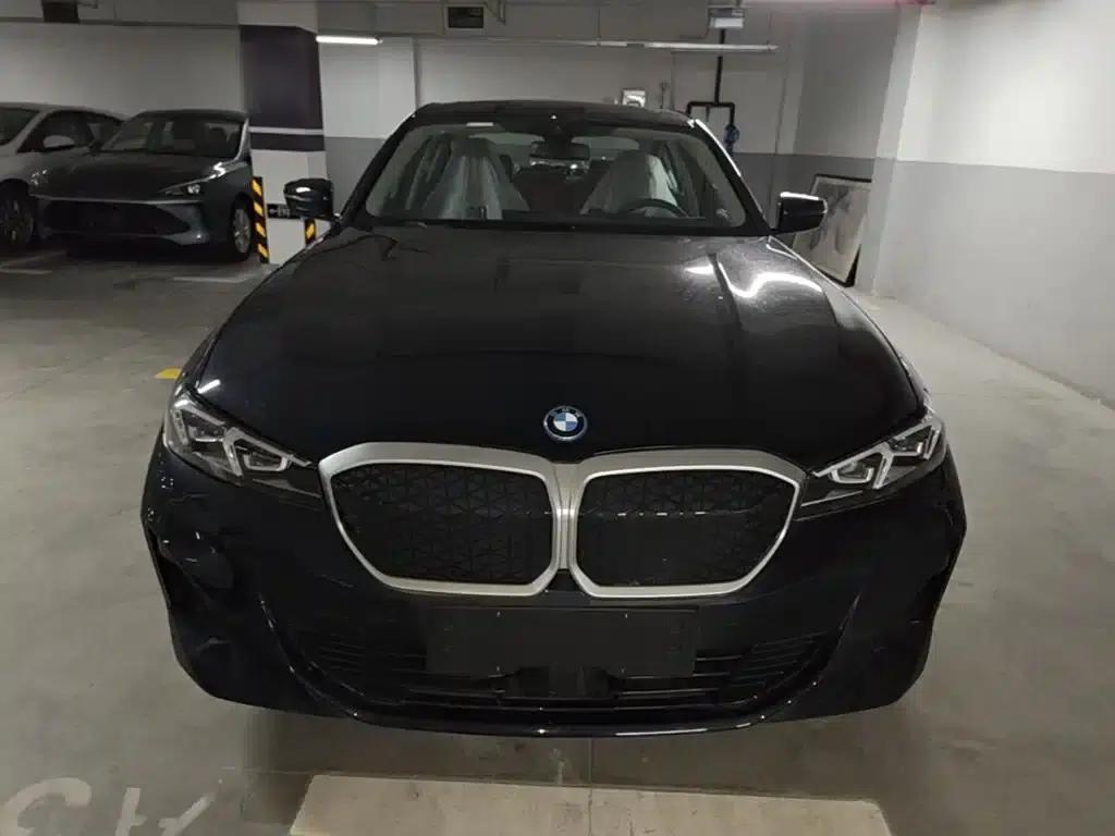 BMW i3 2026 eDrive 35L — миниатюра 3
