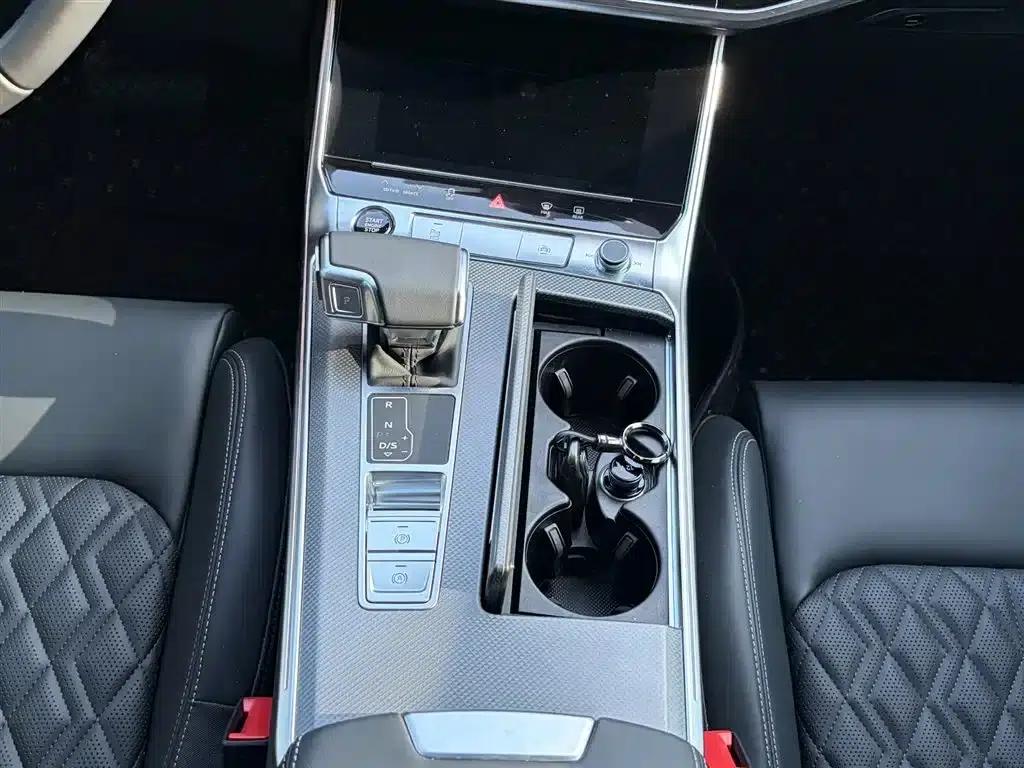 Audi A6L 2025 45 TFSI Premium Dynamic Edition — миниатюра 20