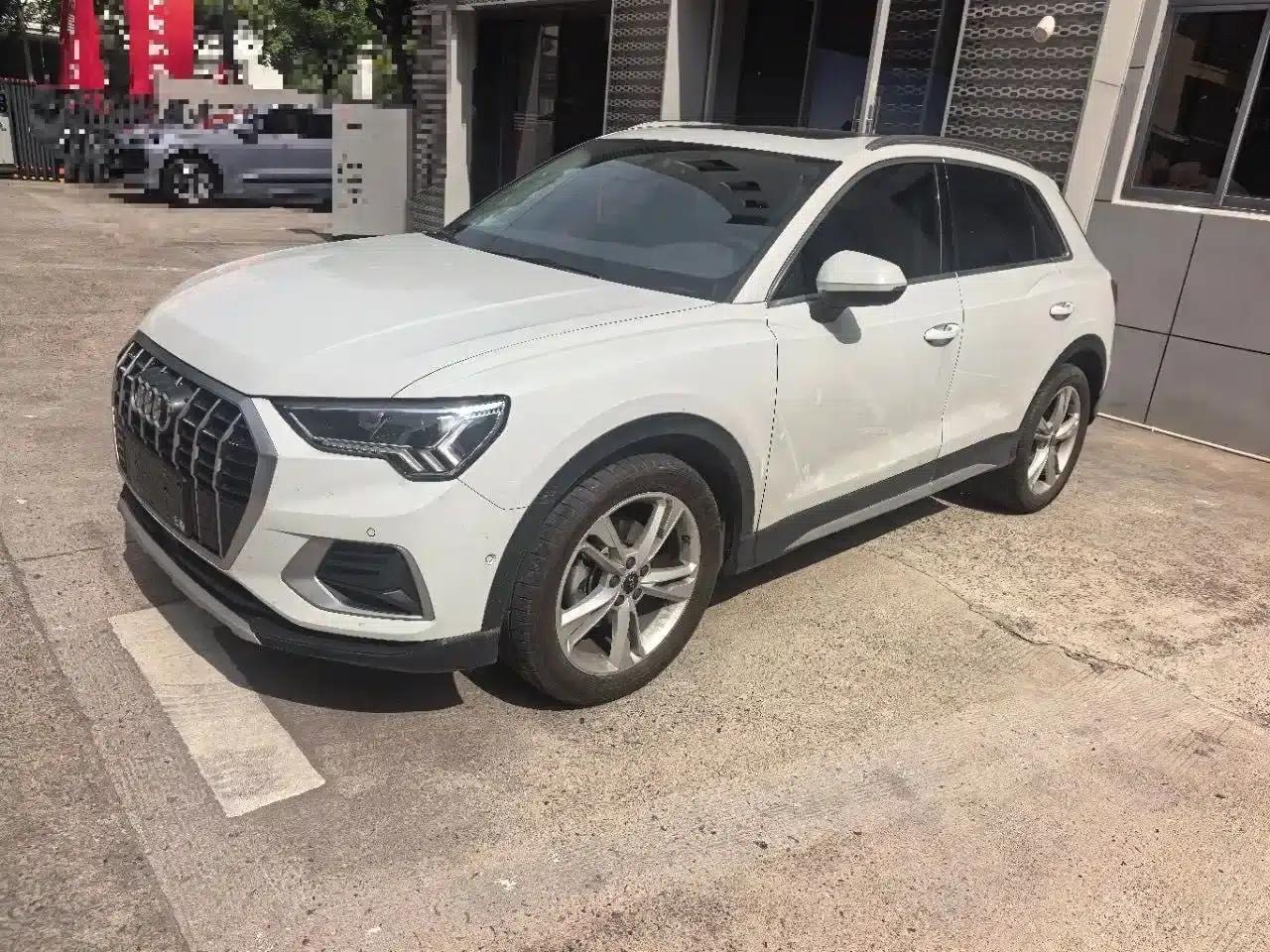 Audi Q3 2023 35 TFSI Fashion Elegance (1.4T) — миниатюра 1