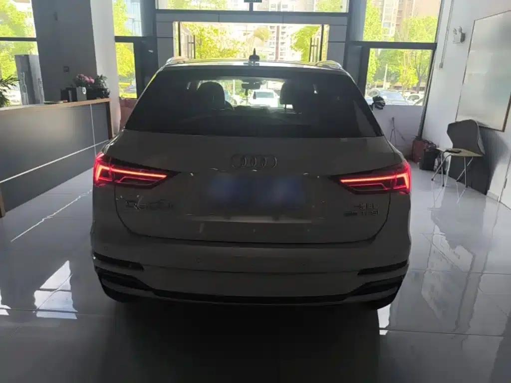 Audi Q3 2020 35 TFSI Progressive Dynamic — миниатюра 6