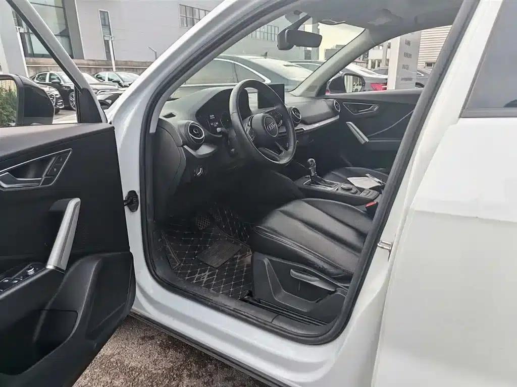 Audi Q2L 2020 35 TFSI Progressive Dynamic Edition — миниатюра 6
