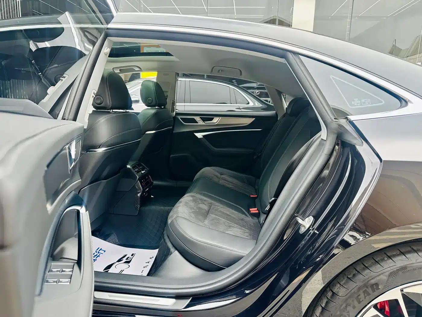 Audi A7L 2024 45 TFSI Luxury — миниатюра 7