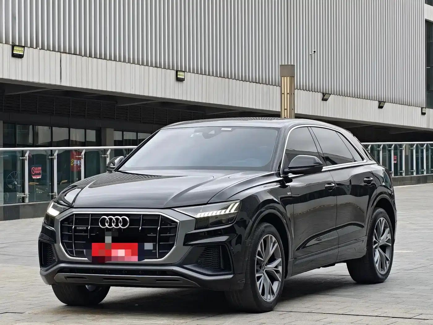 Audi Q8 2022 55 TFSI Luxury Dynamic — миниатюра 1
