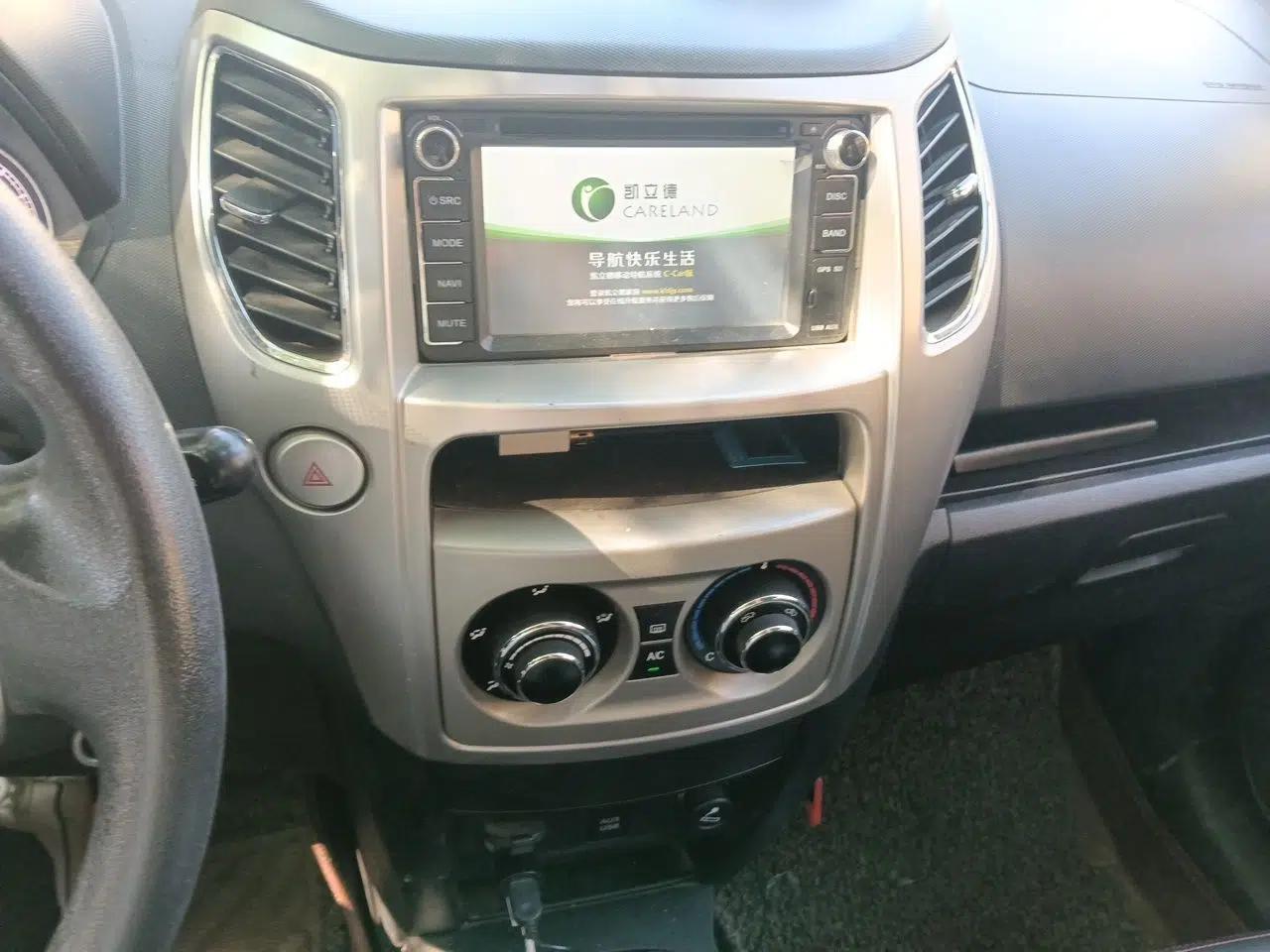 Great Wall M4 2014 1.5L Manual Comfort Model — миниатюра 13