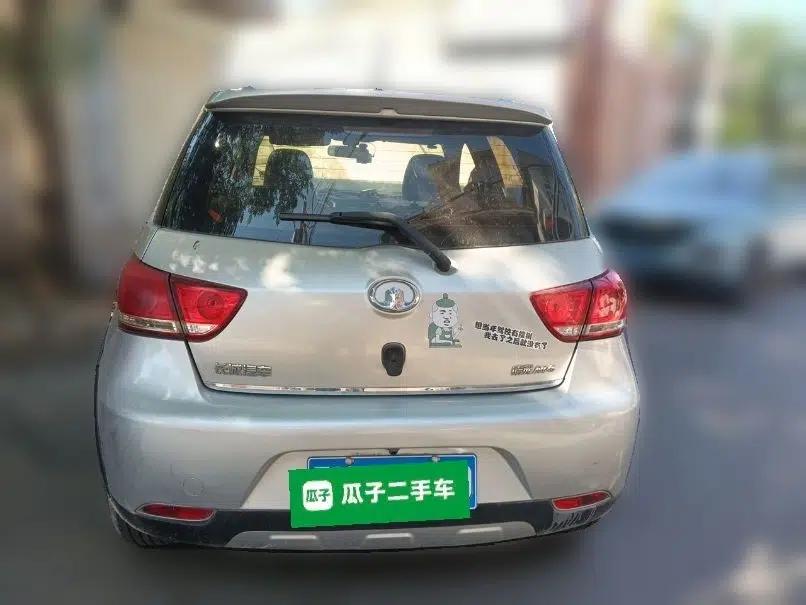 Great Wall M4 2014 1.5L Manual Comfort Model — миниатюра 5