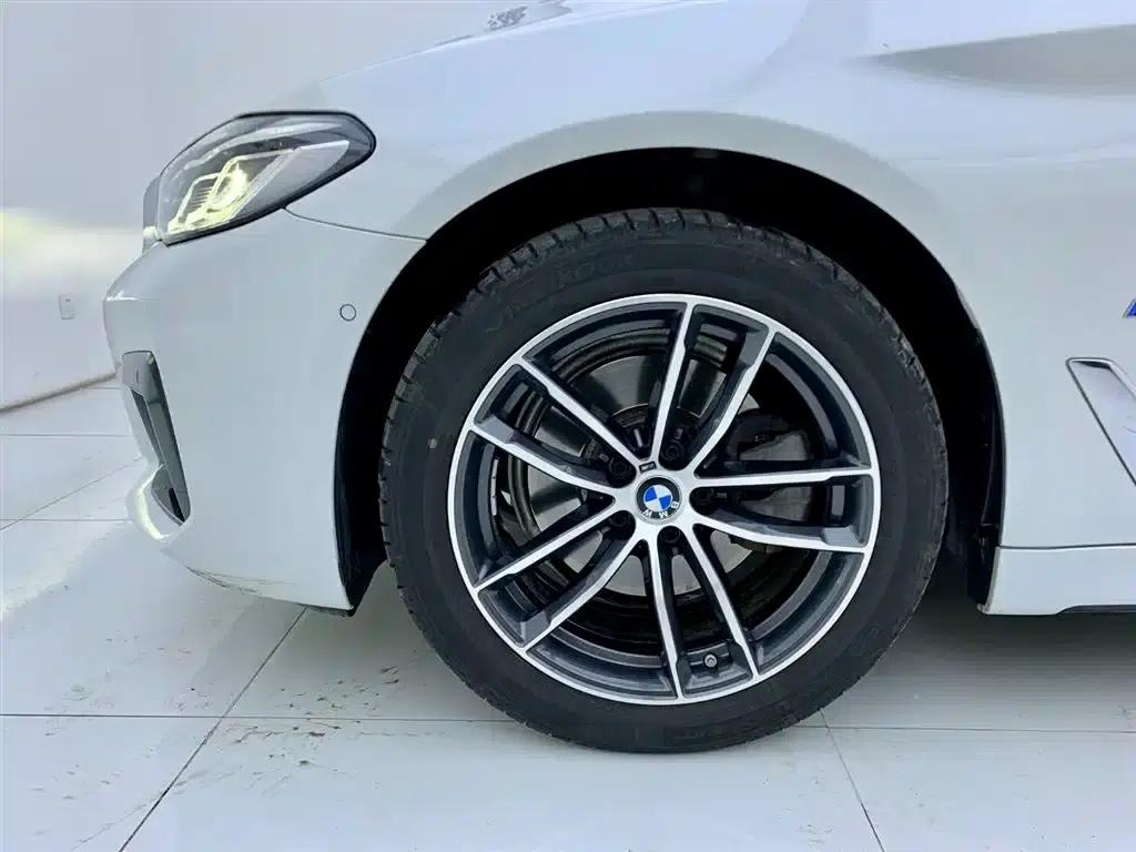 BMW 5 Series 2022 Facelift II 525Li M Sport Package — миниатюра 29