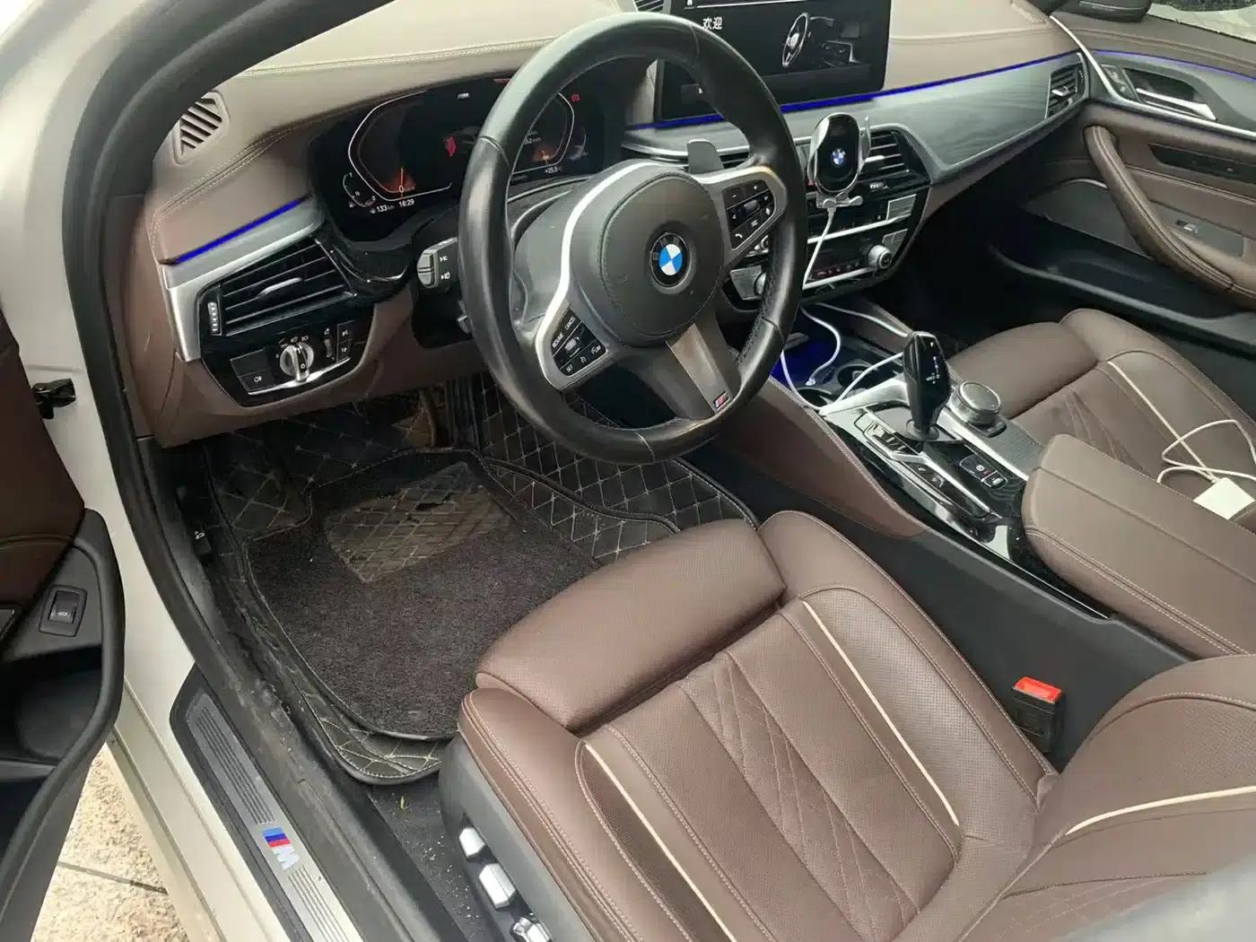 2022 BMW 5 Series Facelift 530Li Luxury M Sport Package — миниатюра 3