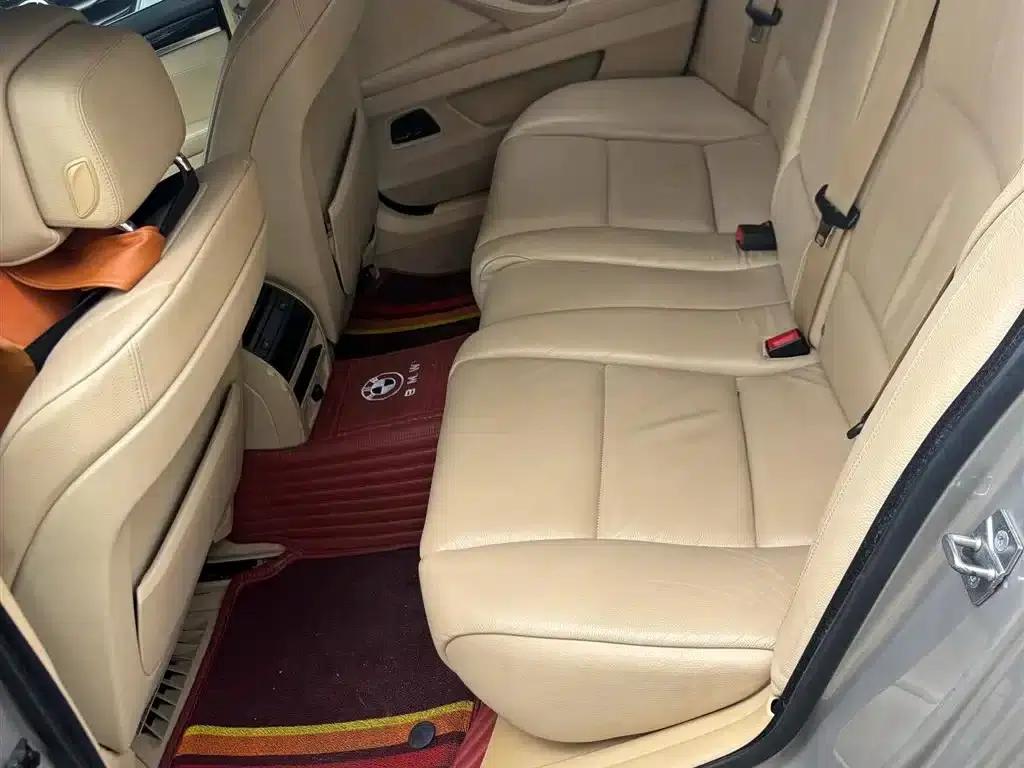 BMW 5 Series 2012 523Li Luxury — миниатюра 6