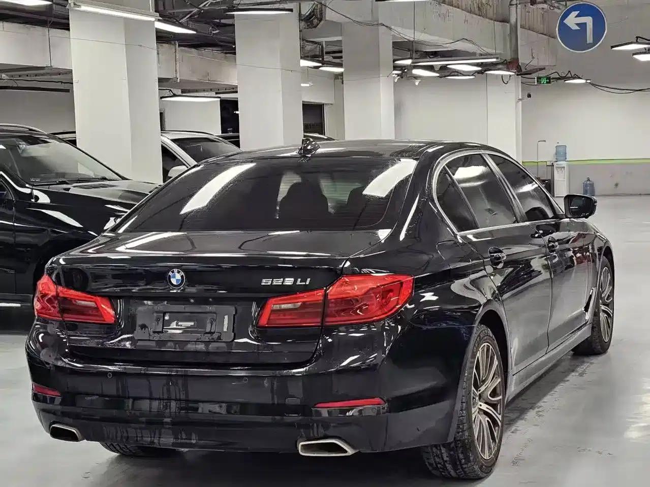 BMW 5 Series 2018 528Li Launch Special Edition — миниатюра 14