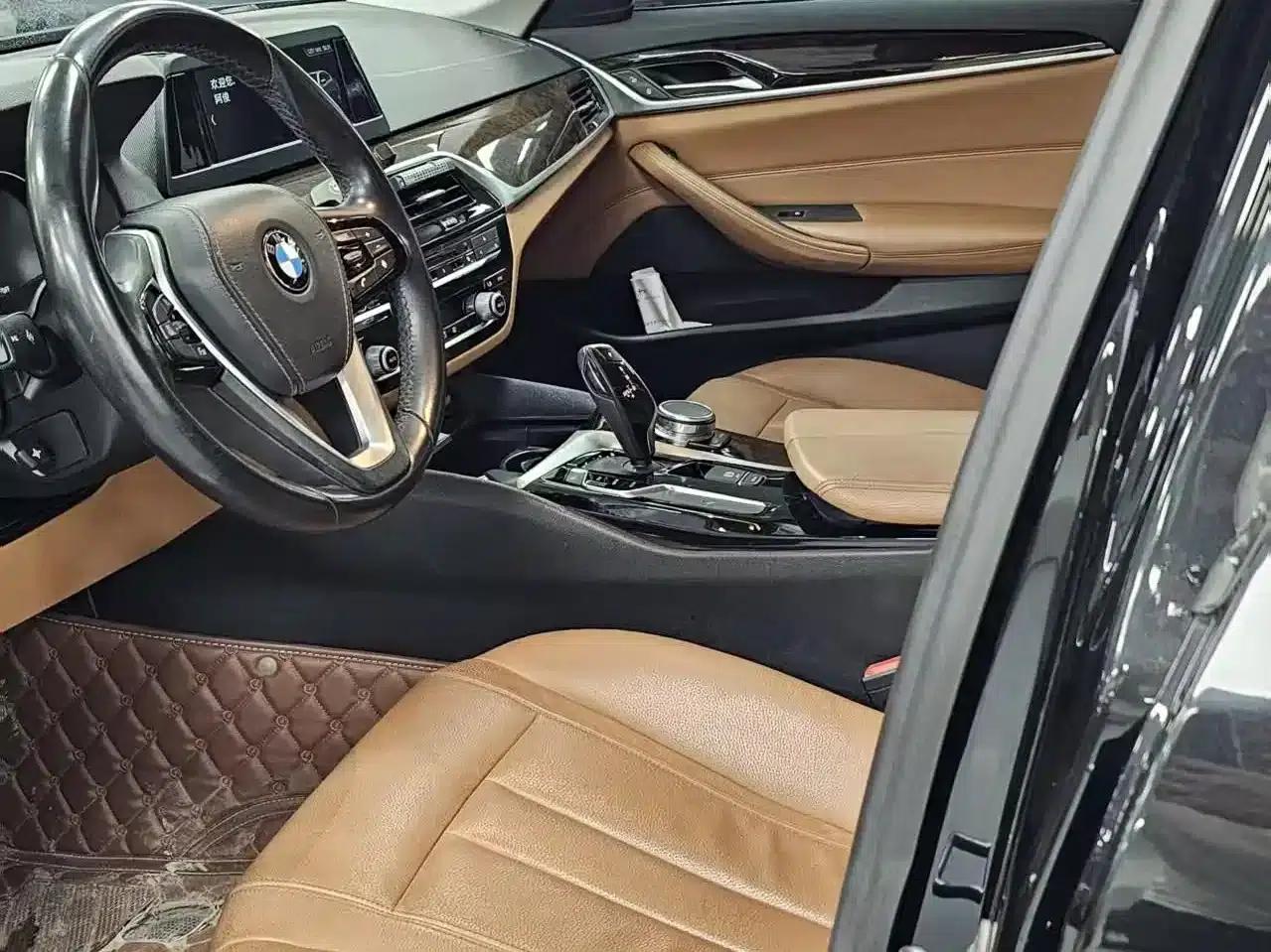 BMW 5 Series 2018 528Li Launch Special Edition — миниатюра 6