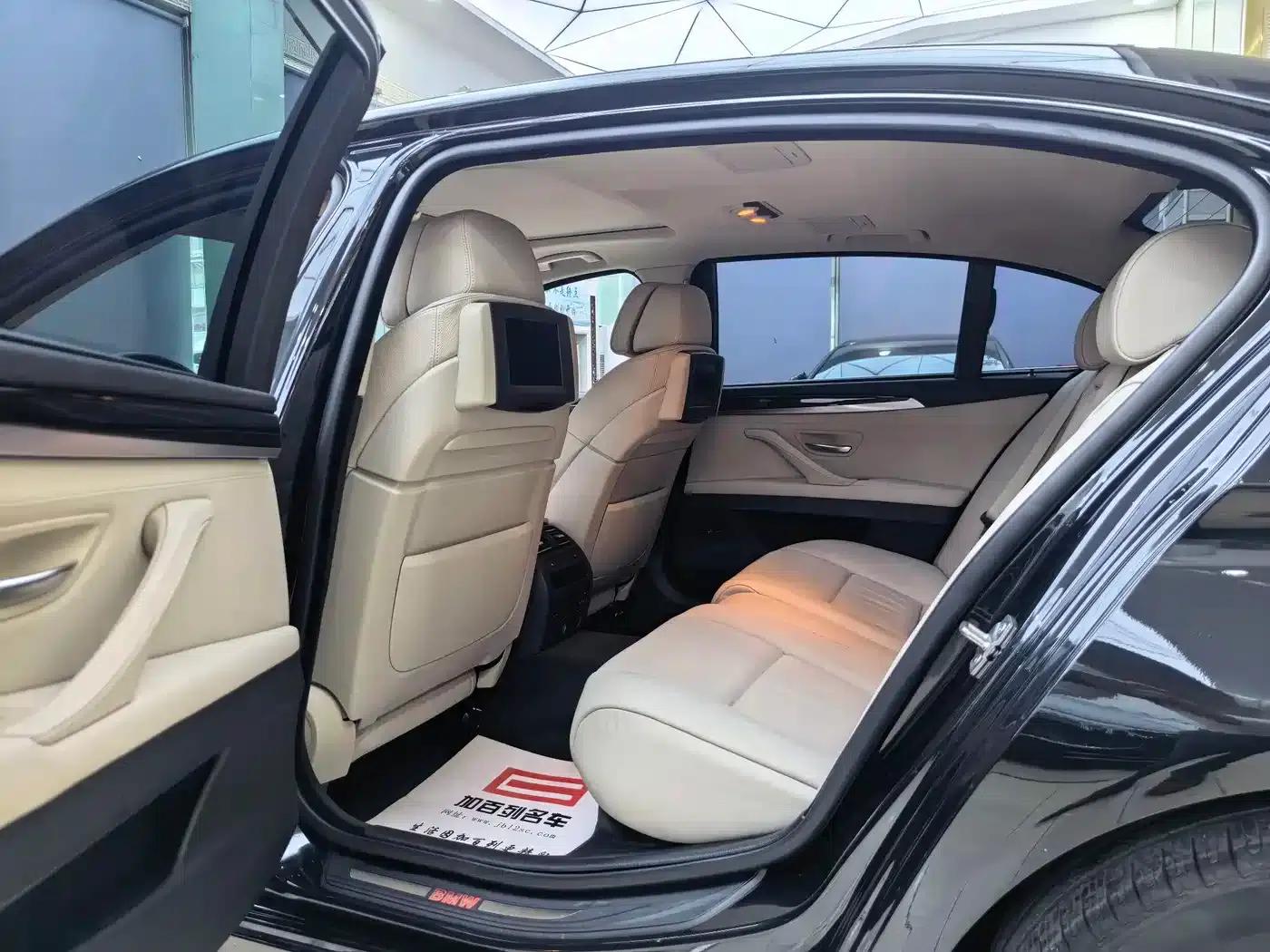 BMW 5 Series 2012 535Li Luxury — миниатюра 12