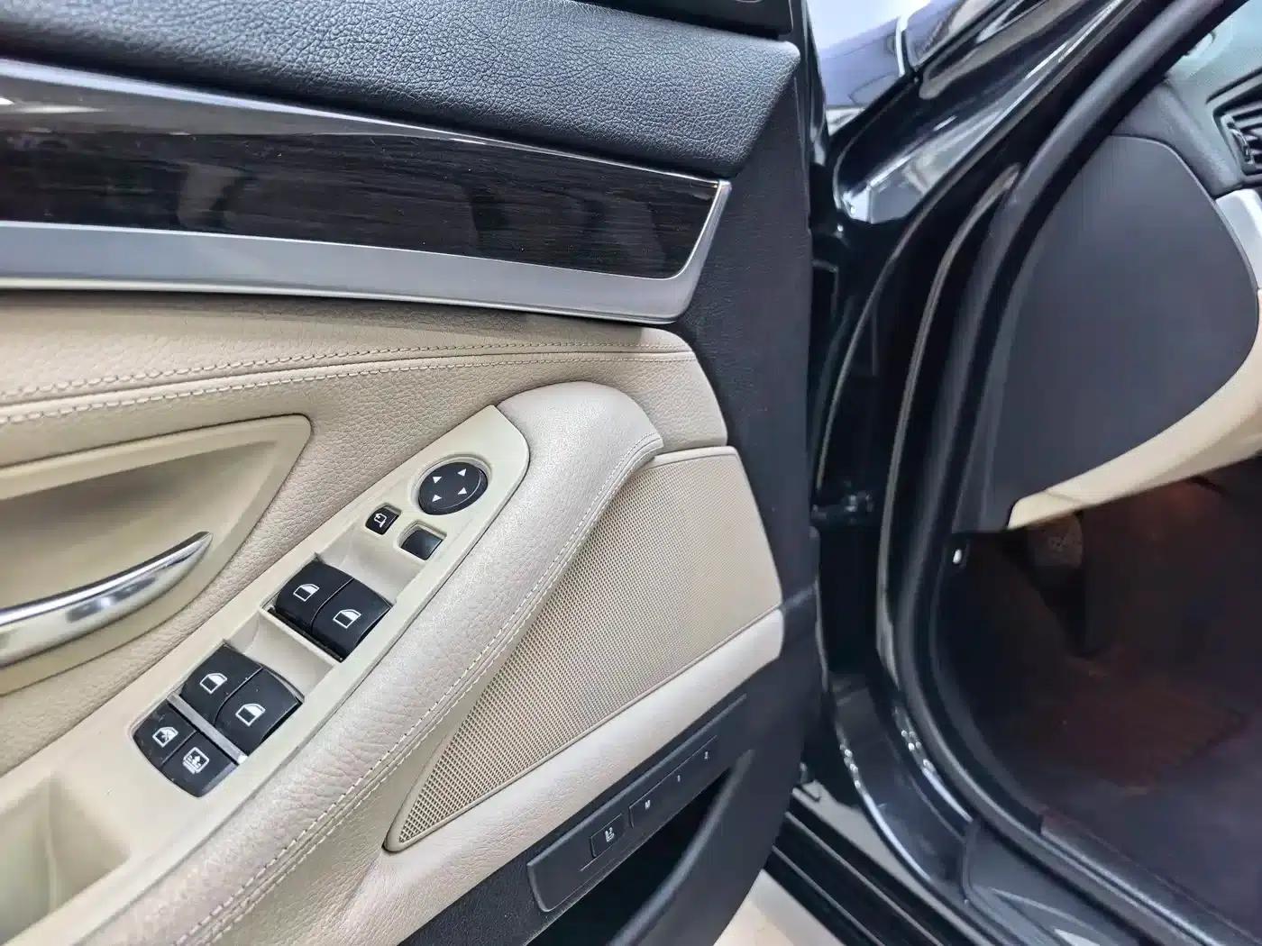 BMW 5 Series 2012 535Li Luxury — миниатюра 5