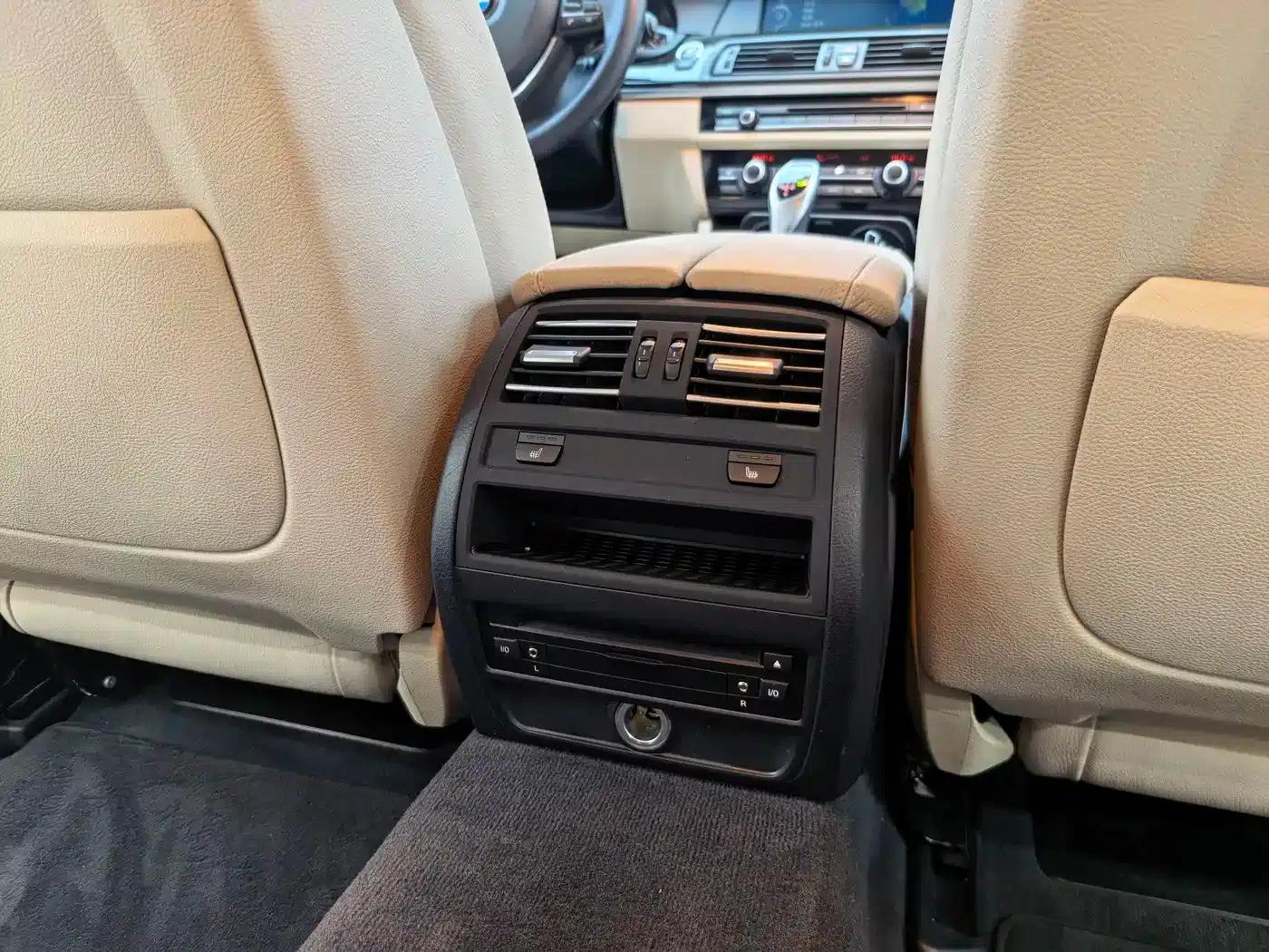 BMW 5 Series 2012 535Li Luxury — миниатюра 8
