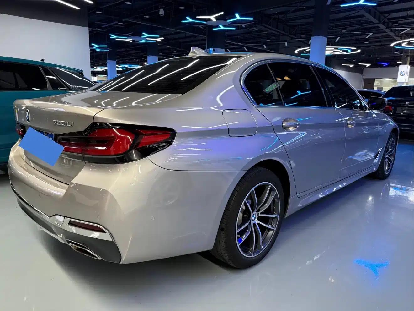 2021 BMW 5 Series Facelift 525Li M Sport Package — миниатюра 14