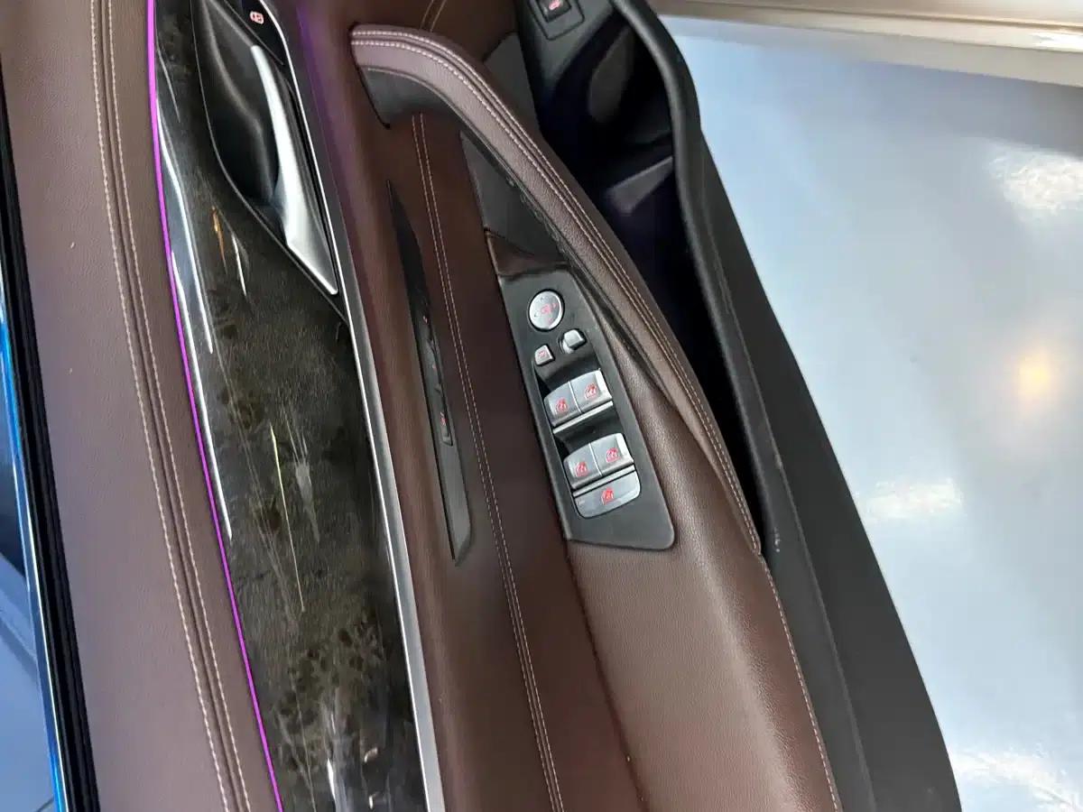 2021 BMW 5 Series Facelift 525Li M Sport Package — миниатюра 4