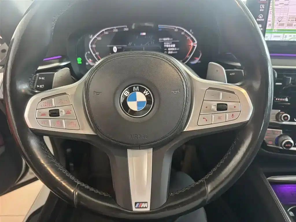 2023 BMW 5 Series 530Li Executive M Sport Package — миниатюра 4