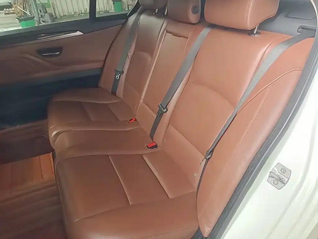 2014 BMW 5 Series 520Li Elegant Edition — миниатюра 17