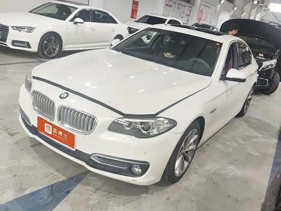2014 BMW 5 Series Imported Model 528i xDrive Design Package — миниатюра 1