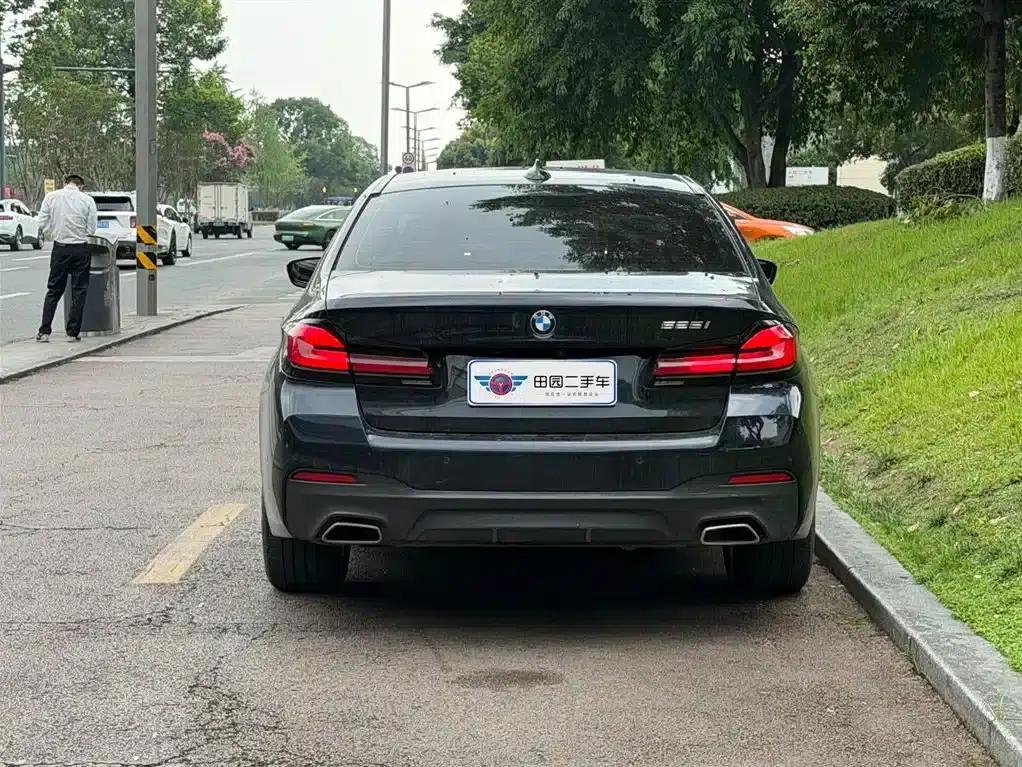 2022 BMW 5 Series Imported Model 525i M Sport Package — миниатюра 5