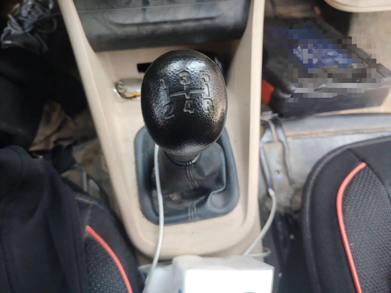 CHANGAN KUAYUE Xing V3 2022 1.5L Gasoline Standard Model 2-Seat Van JL473QH — миниатюра 14