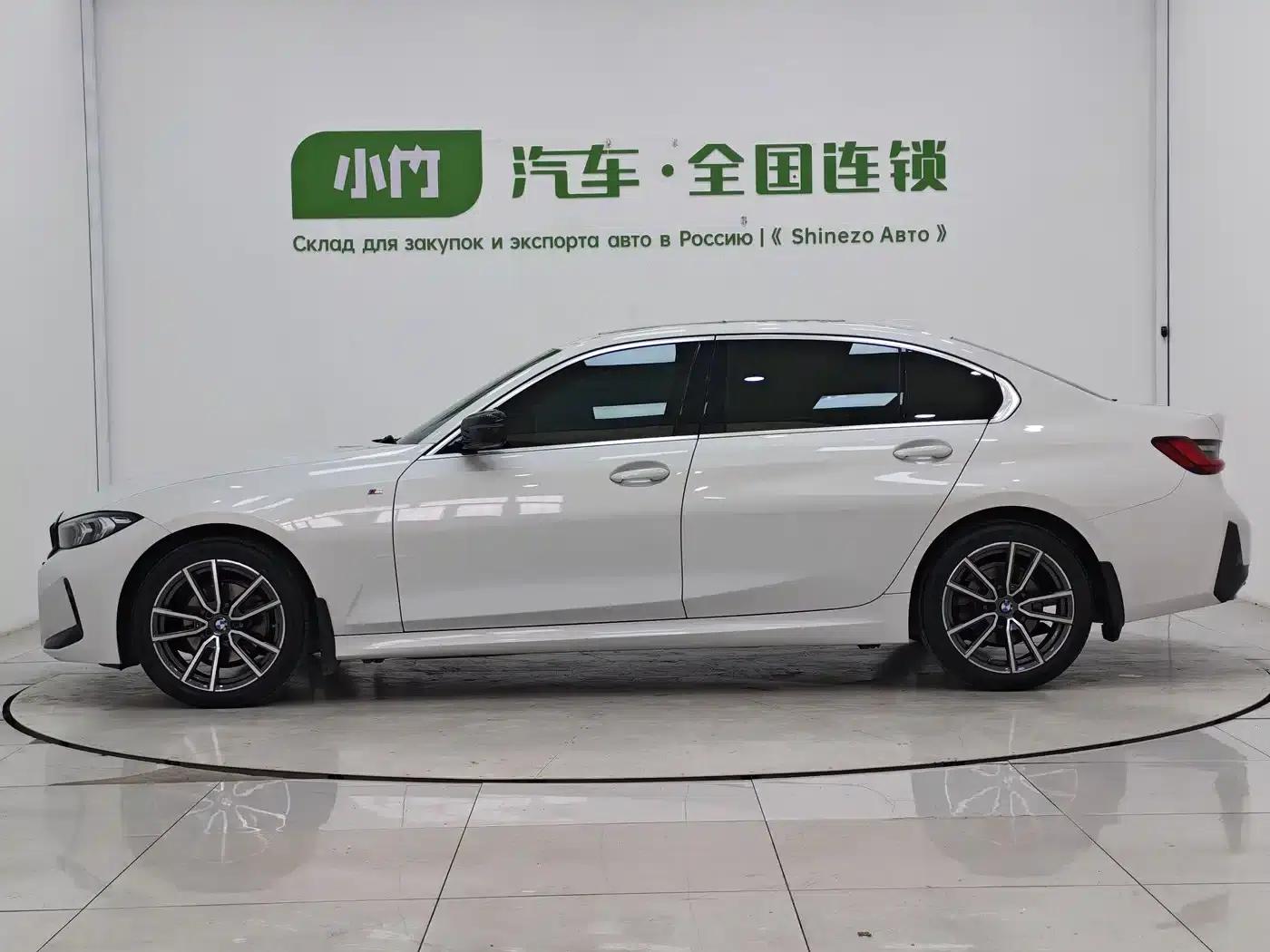 2023 BMW 3 Series 320Li M Sport Package — миниатюра 5
