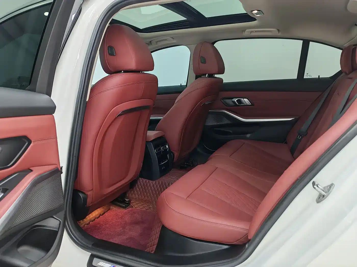 2023 BMW 3 Series 320Li M Sport Package — миниатюра 8