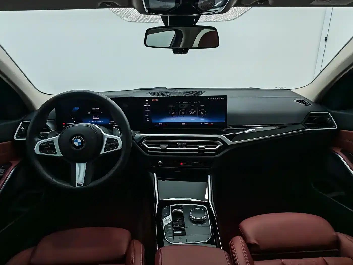 2023 BMW 3 Series 320Li M Sport Package — миниатюра 10