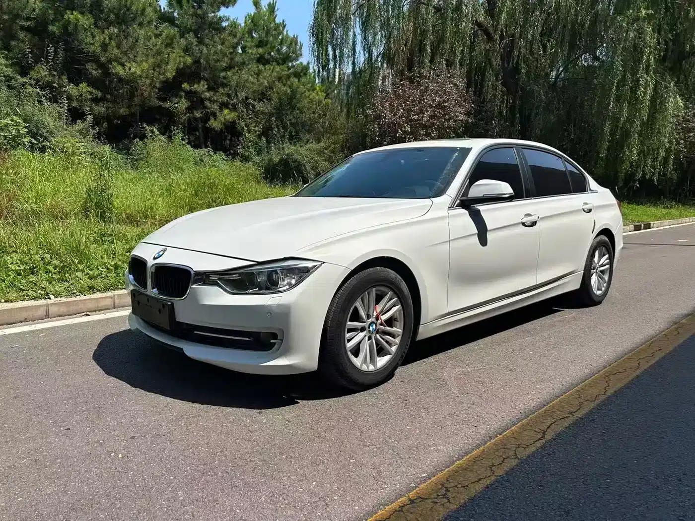 BMW 3 Series 2014 320Li Fashion Edition — миниатюра 1