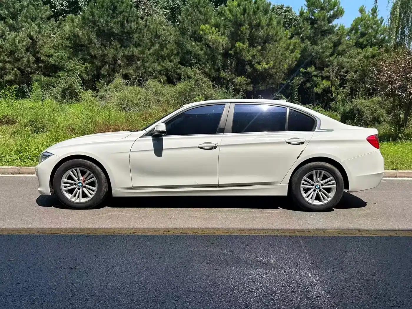 BMW 3 Series 2014 320Li Fashion Edition — миниатюра 3