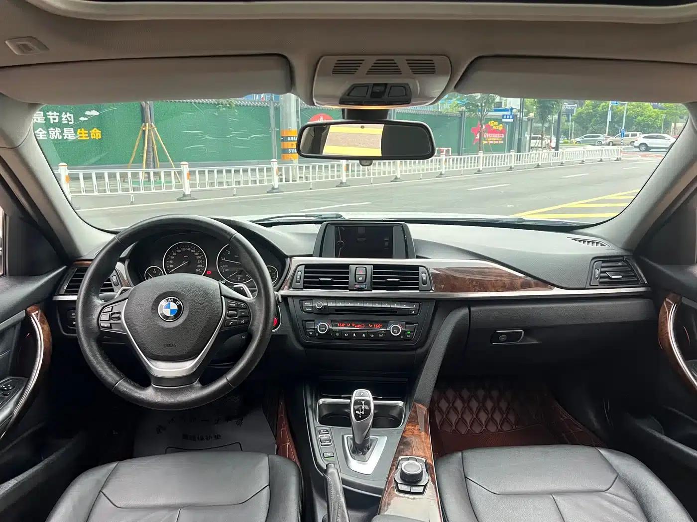 BMW 3 Series 2014 328Li Fashion Edition — миниатюра 15