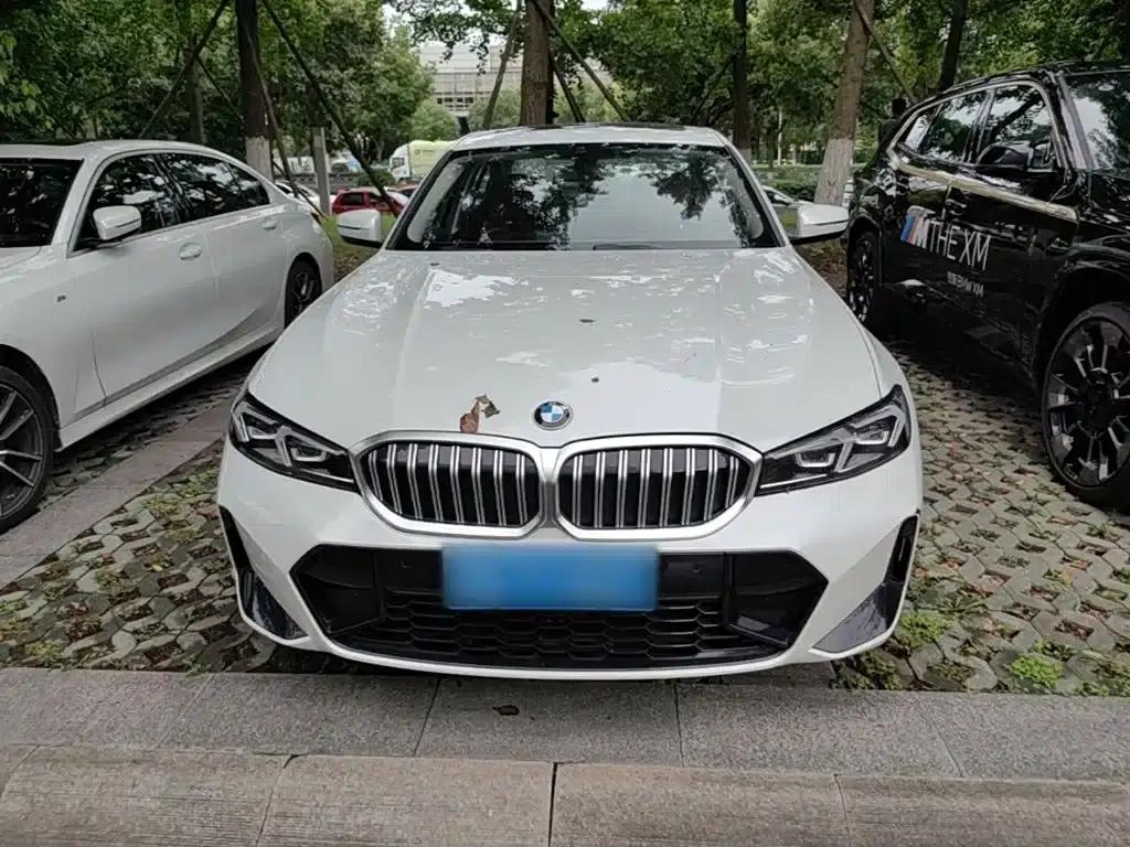 2024 BMW 3 Series 320Li M Sport Package — миниатюра 3