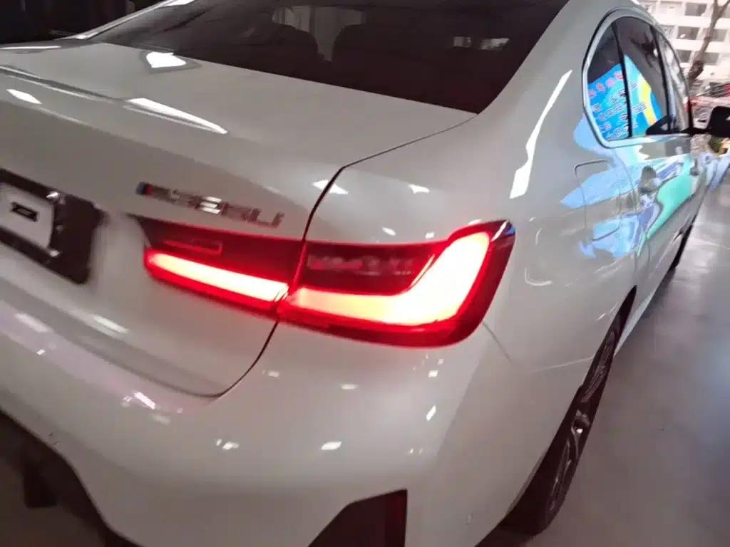 2024 BMW 3 Series 325Li M Sport Package — миниатюра 8