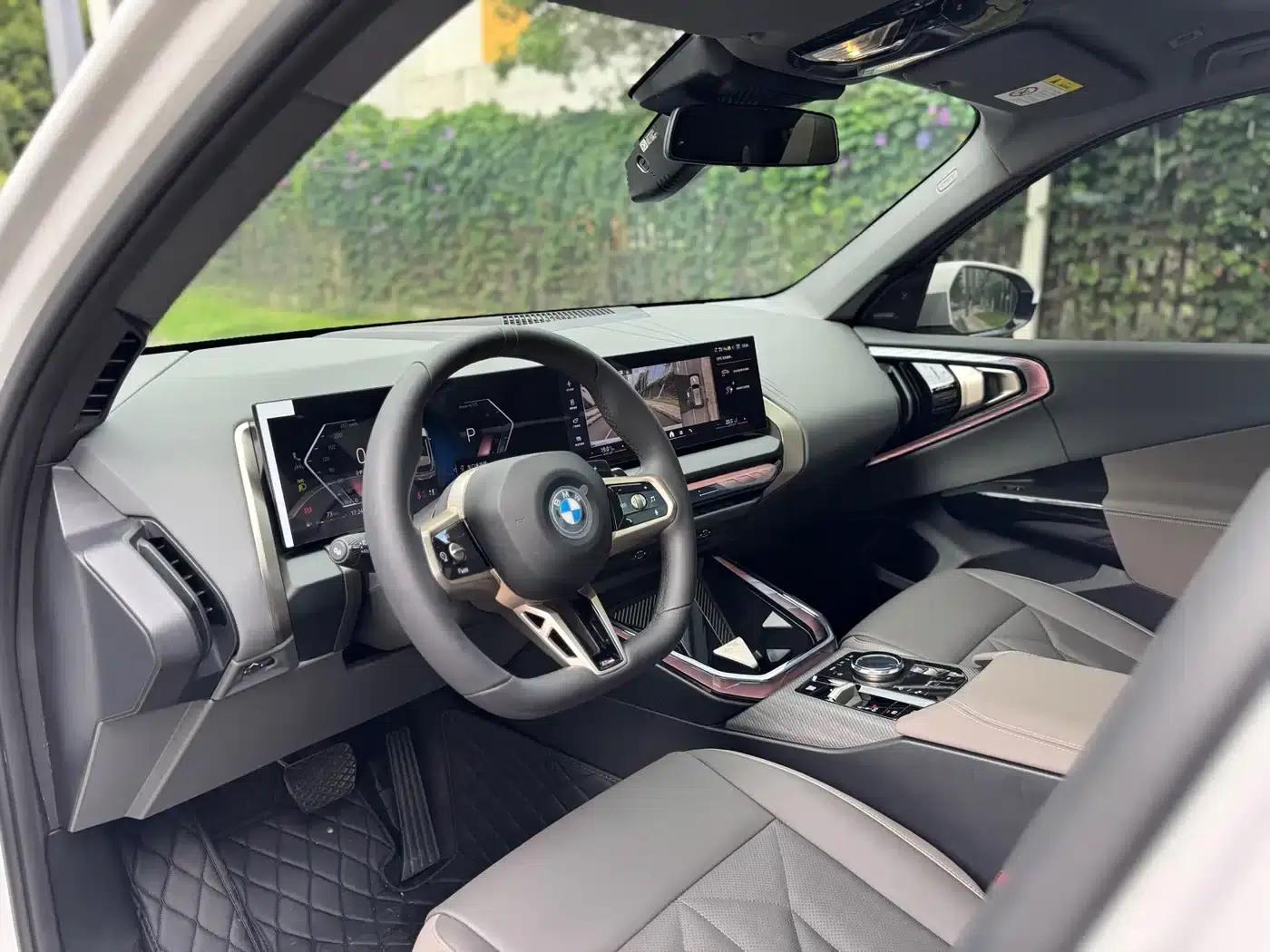 BMW X3 2025 xDrive30L Leading Edition M Sport Shadow Edition — миниатюра 5